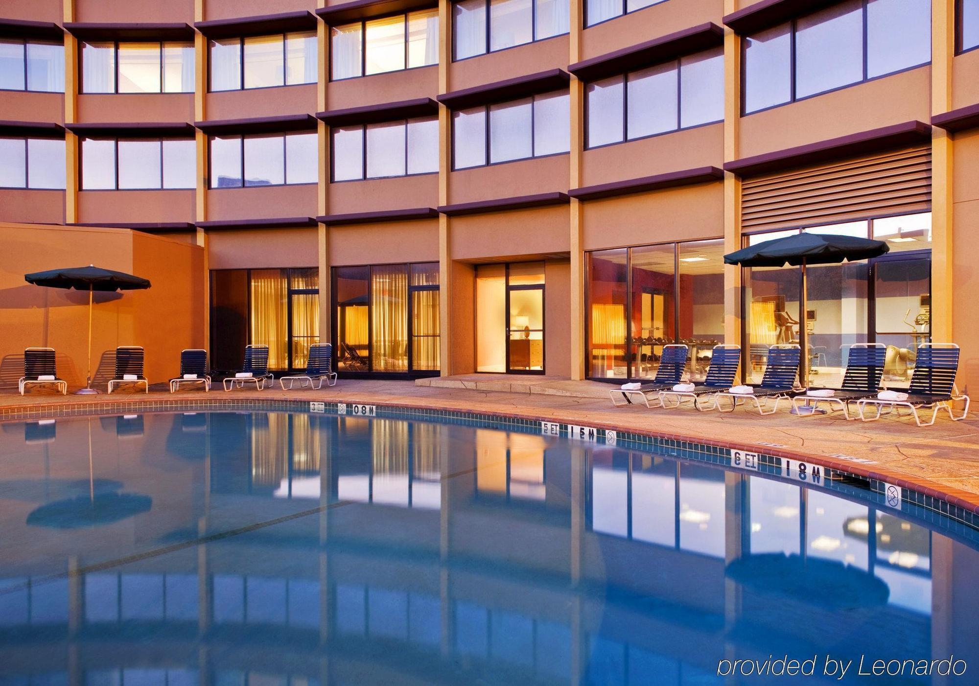Four Points By Sheraton Houston Greenway Plaza Exterior foto